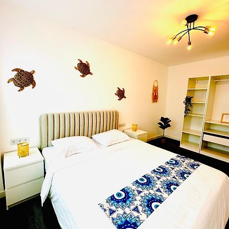 Amos Apartment-Ultracentral-Free Parking Cluj-Napoca Esterno foto